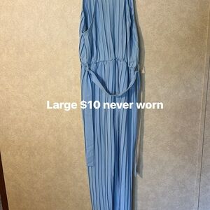 Elegant Blue Sleeveless Dress